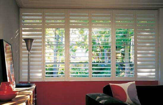 KLUK Aluminium Glass Louvers Window , Shutters With Integrated Blackout Blinds